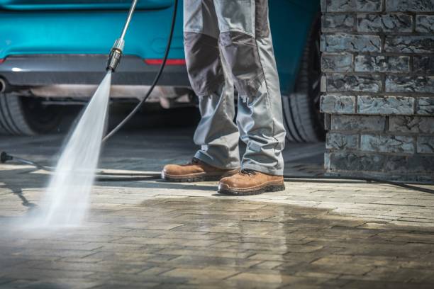 Best Roof Washing  in Hanford, CA